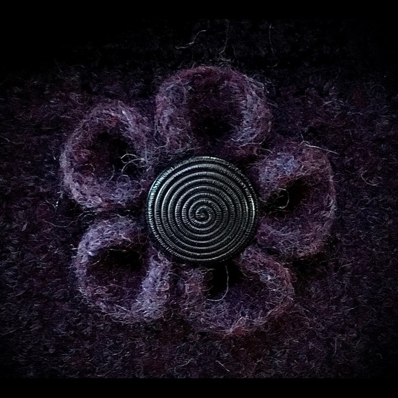 Felted Shoulder Bag in Purple Heather - Picture 5 of 5